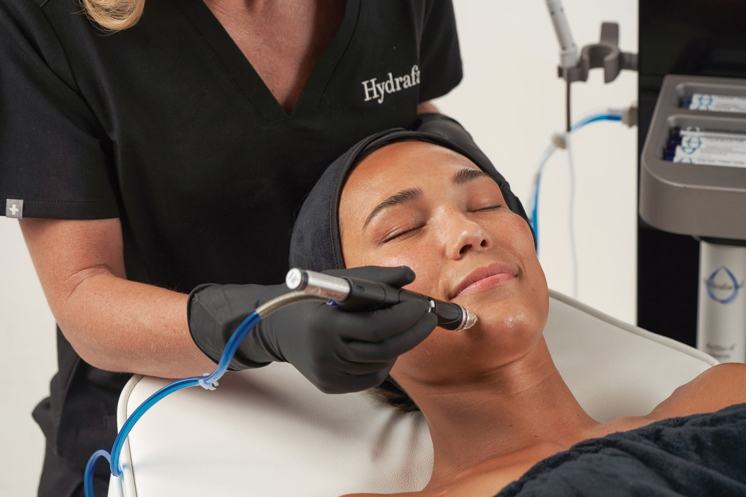 Hydrafacial Feuchtigkeitsversorgung