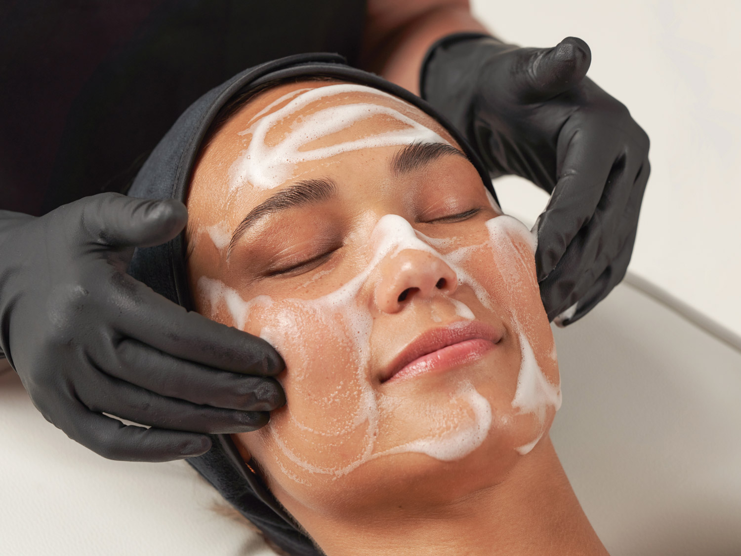 Hydrafacial Peeling